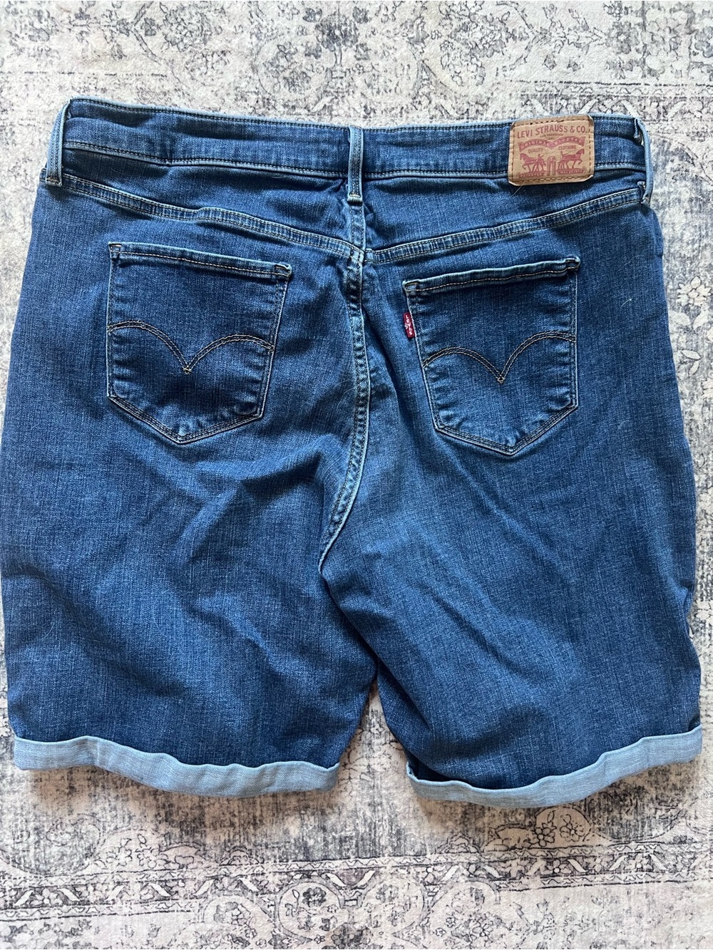 Levi's Dark Blue Denim Bermuda Shorts Sz 20W - Picture 6 of 7